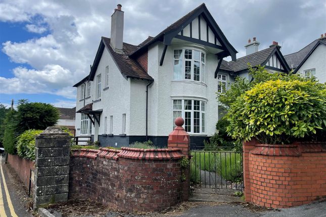 Old Road, Llanelli 4 bed semi