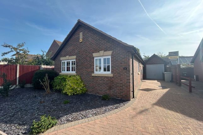 Mowbray Close, Skegness... 2 bed detached bungalow for sale