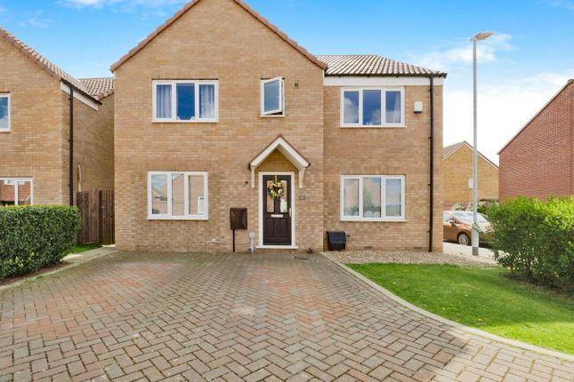 4 bed detached house