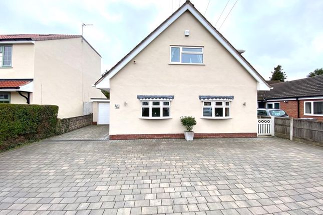 4 bed detached house