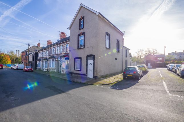 3 bedroom end of terrace house for sale