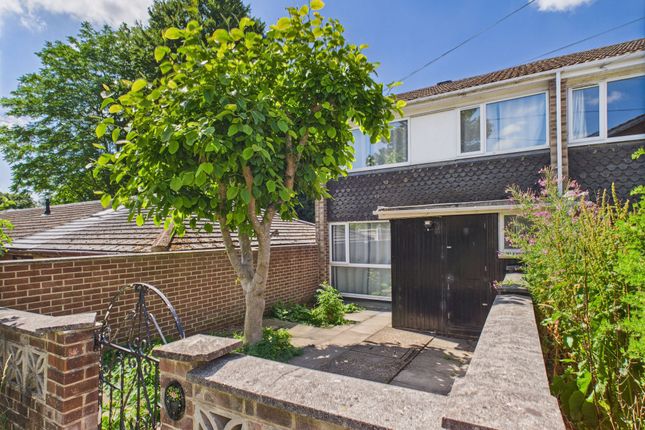 3 bedroom town house for sale
