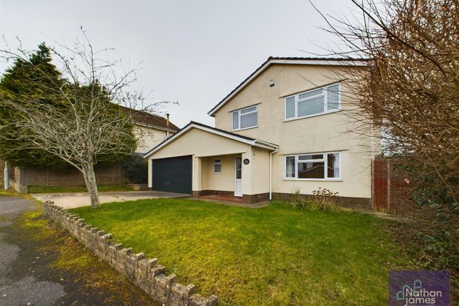 4 bed detached house