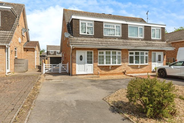 3 bed semi-detached house