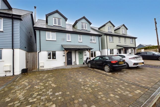 3 bed semi-detached house