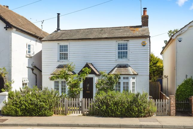 3 bed detached house
