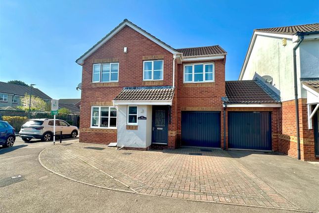 The Spires, Lydney GL15 4 bed detached house for sale