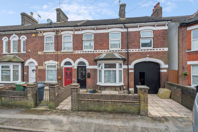 Princes Street, Dunstable LU6 4 bed end of terrace house for sale