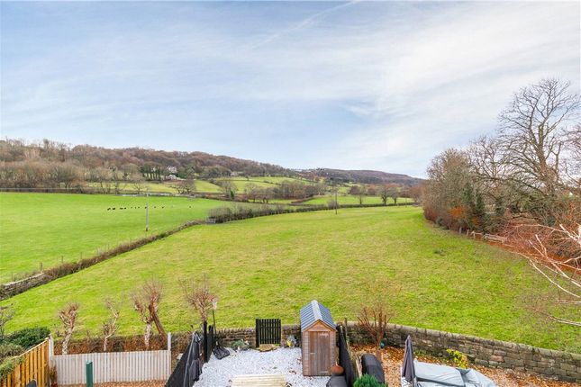 Chapel Hill Road, Pool in Wharfedale... 4 bed townhouse for sale