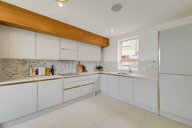Hillside Road, Streatham Hill... 3 bed detached house for sale