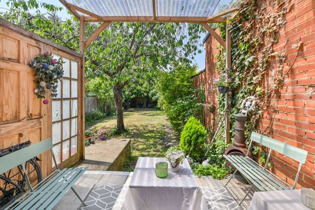 Hanover Road, Kensal Rise, London, NW10 4 bed semi