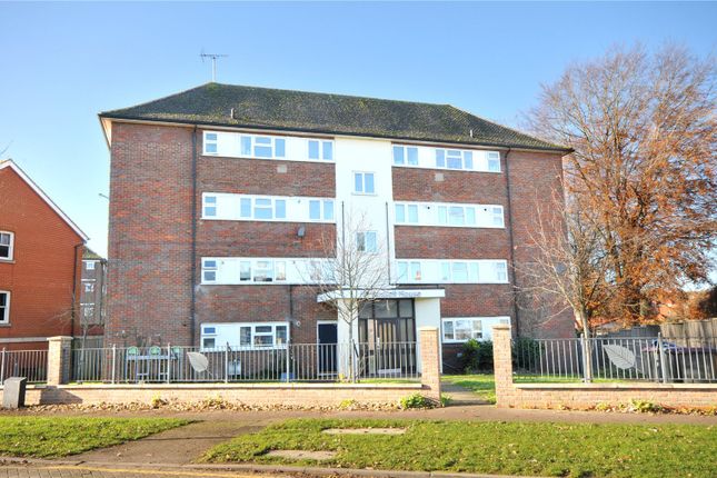 Whinbush Road, Hertfordshire SG5 2 bed flat for sale