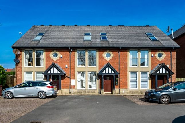 3 bed flat