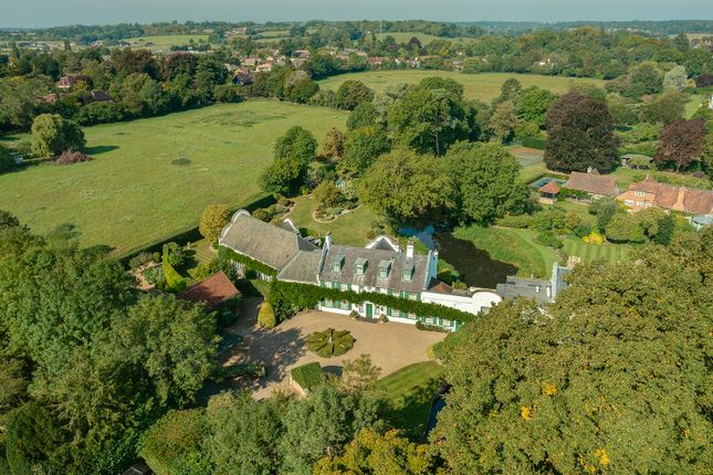 7 bed detached house