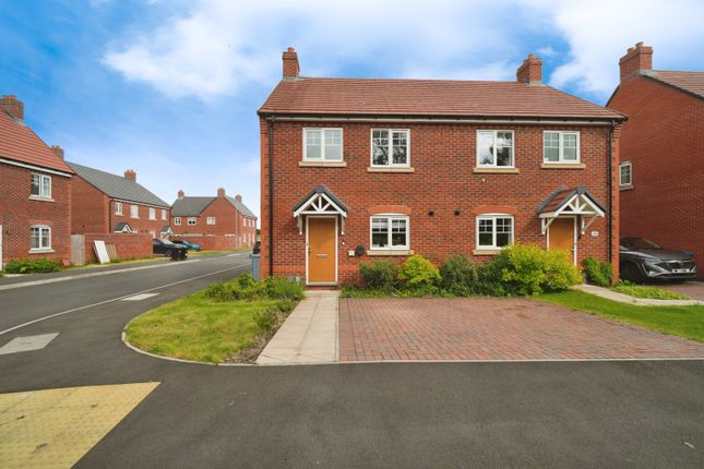 3 bed semi-detached house