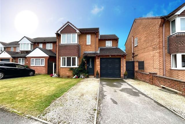 4 bed detached house