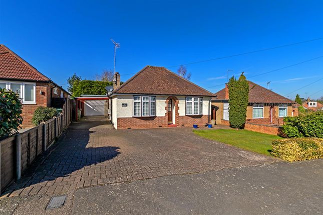 2 bed detached bungalow