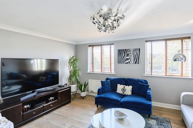 5 bedroom terraced house for sale