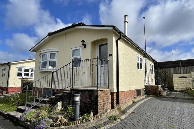 Poplar Court, Cross Hands, Llanelli 2 bed park home for sale