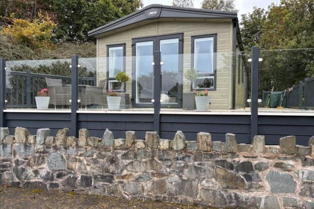2 bed lodge