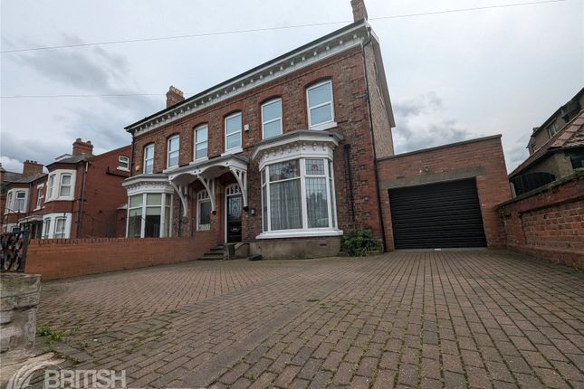 5 bed semi-detached house