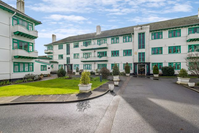 Elm Park Court, Elm Park Road... 2 bed apartment for sale