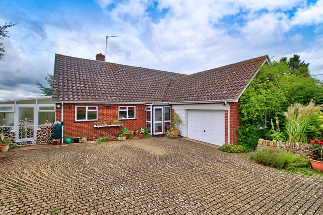 4 bedroom detached bungalow for sale