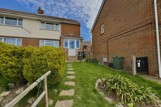 2 bedroom semi-detached house for sale
