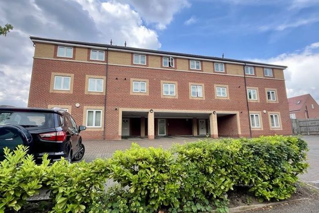 BRUNEL HOUSE, THATCHAM RG19 1 bed maisonette for sale