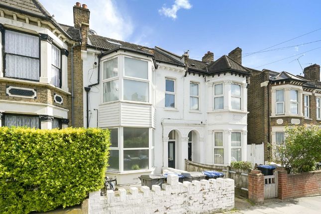 Tubbs Road, London NW10 2 bed flat for sale