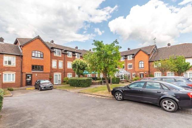 Millstream Way, Leighton Buzzard 2 bed flat for sale