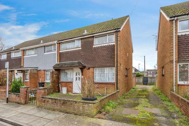 3 bed end terrace house