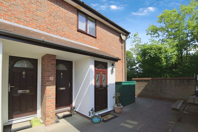 1 bed maisonette