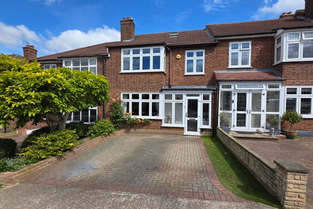 The Ridgeway, Gidea Park, RM2 3 bed terraced house for sale