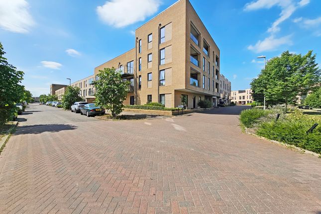 Cambridge CB2 2 bed flat for sale