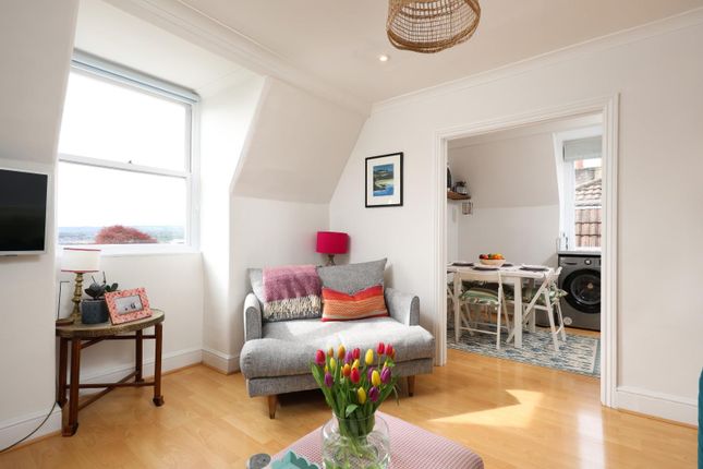 2 bed flat