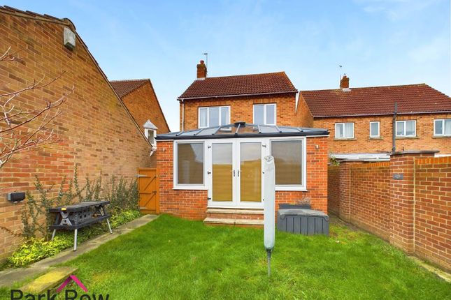 Cawdel Way, South Milford, Leeds 3 bed detached house for sale