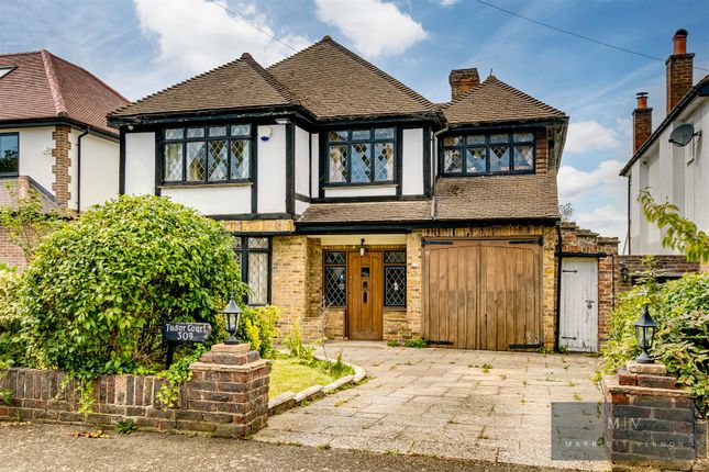 4 bed detached house