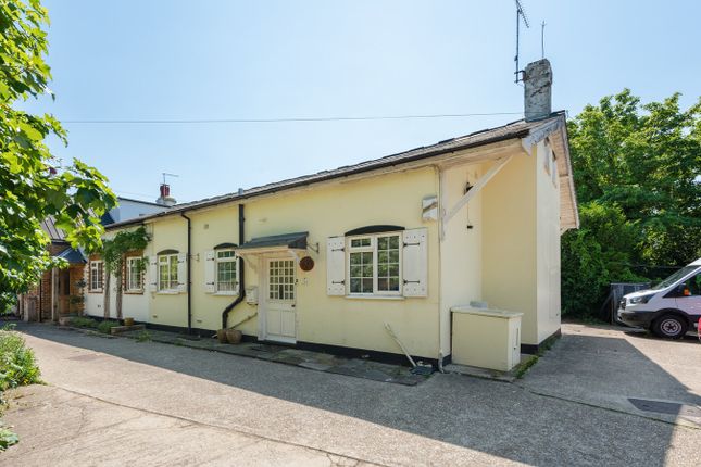 2 bedroom semi-detached bungalow for sale