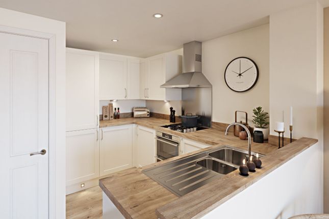 3 bed end terrace house