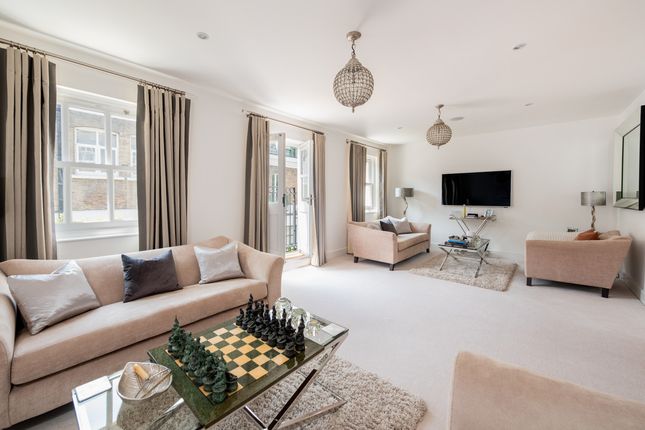 Pindock Mews, London, W9 3 bed mews for sale