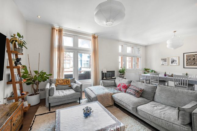 4 bed flat