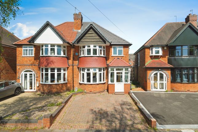 3 bed semi-detached house