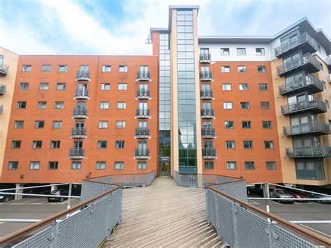 City Walk, Leeds 2 bed flat for sale