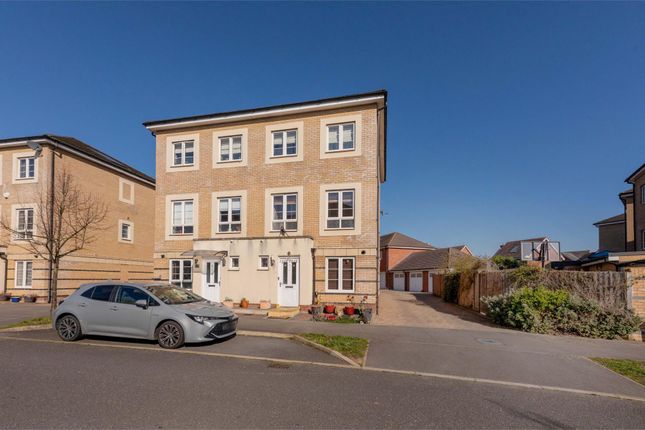 4 bed semi-detached house