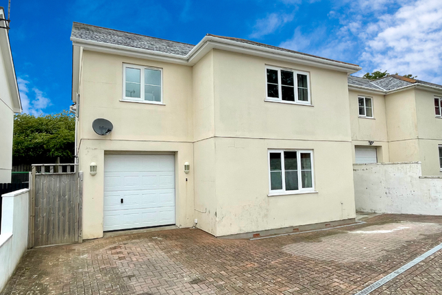 Hendra Prazey, St. Austell PL26 4 bed detached house for sale