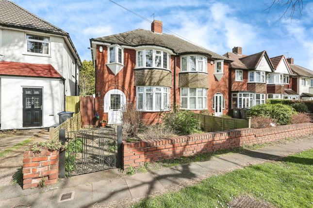 3 bed semi-detached house