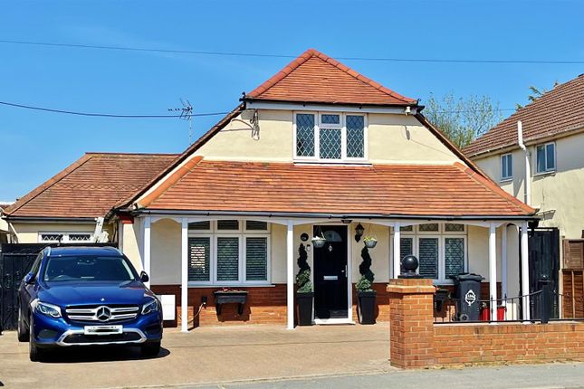 3 bed chalet