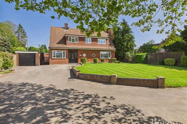 Vyne Road, Tadley RG26 4 bed house for sale