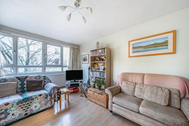 Notting Hill,  London,  W10,  W10 3 bed flat for sale